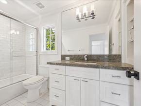 2330 Maroneal Street, Houston TX 77030