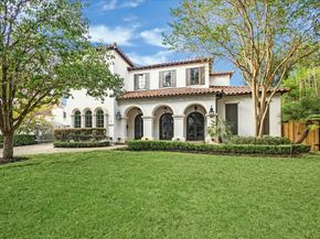 2330 Maroneal Street, Houston TX 77030