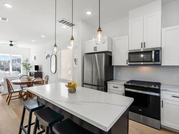 1841 Flowing Springs Trail, Houston TX 77080