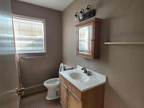 524 N Super Street, Houston TX 77011