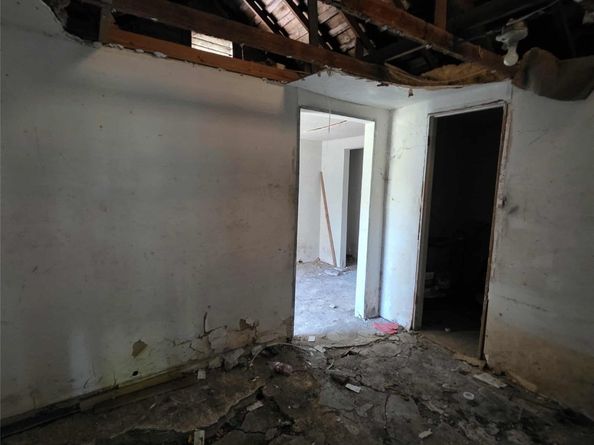 524 N Super Street, Houston TX 77011