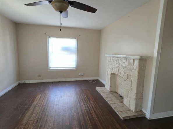 524 N Super Street, Houston TX 77011