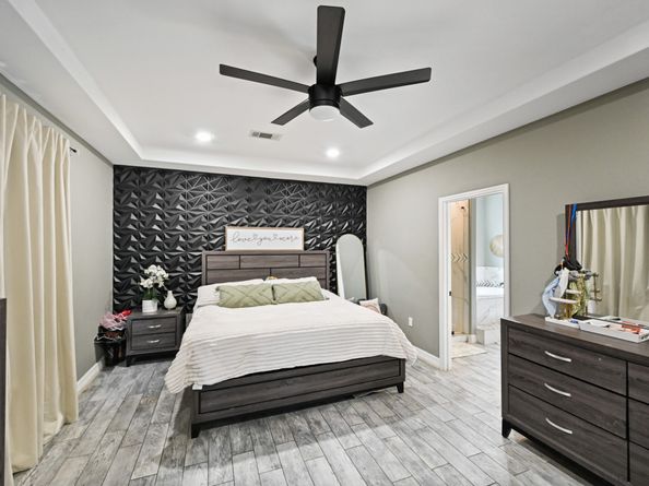 6518 Letcher Street, Houston TX 77028