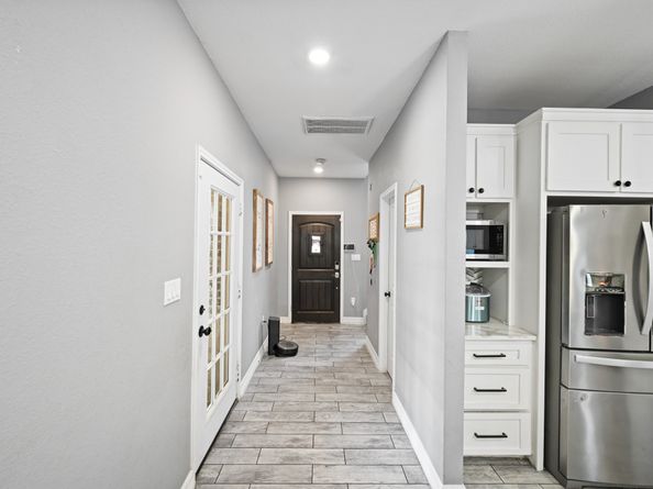 6518 Letcher Street, Houston TX 77028