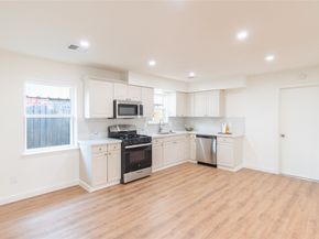 10906 Green Arbor Drive, Houston TX 77089