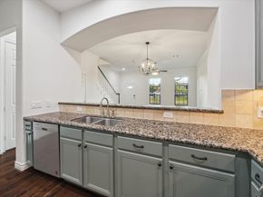 9026 Lakes At 610 Drive, Houston TX 77054