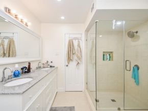 6304 Riverview Way, Houston TX 77057