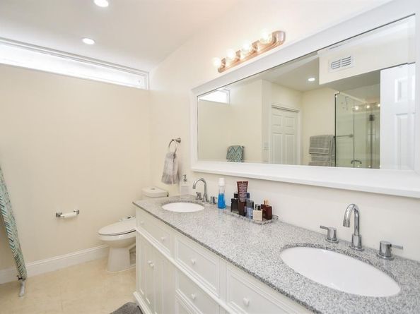 6304 Riverview Way, Houston TX 77057