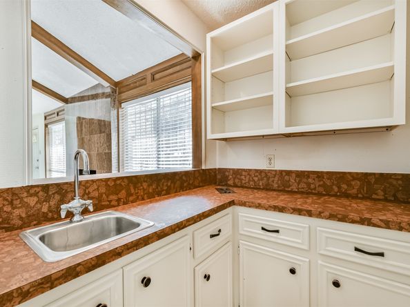 7603 Portal Drive, Houston TX 77071