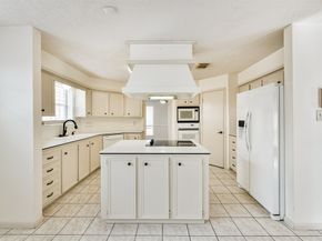 7603 Portal Drive, Houston TX 77071
