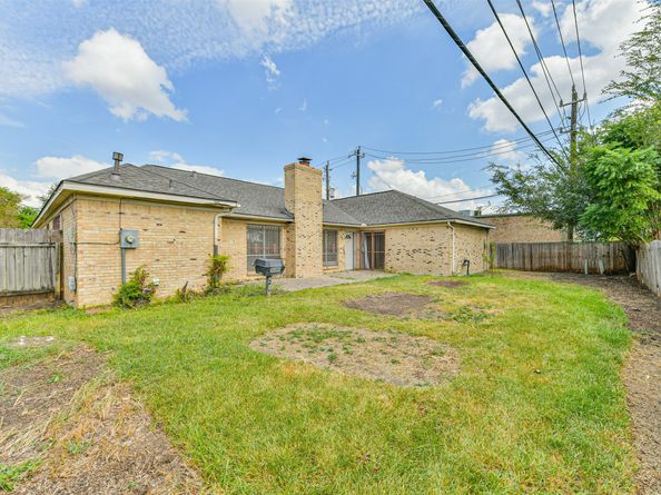 7603 Portal Drive, Houston TX 77071