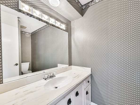 7603 Portal Drive, Houston TX 77071