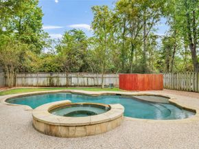 81 N Apple Springs Circle, The Woodlands TX 77382