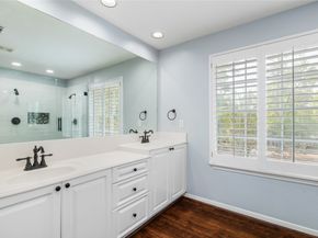 81 N Apple Springs Circle, The Woodlands TX 77382