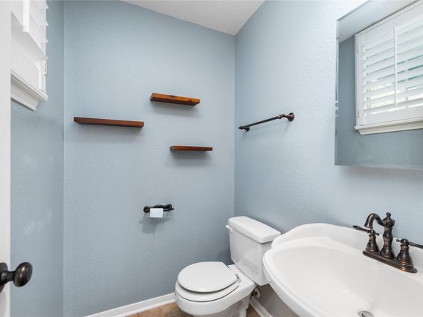 81 N Apple Springs Circle, The Woodlands TX 77382