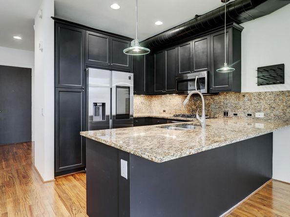 5005 Hidalgo Street 413, Houston TX 77056