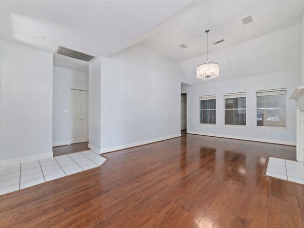 6511 Mesa Vista Court, Houston TX 77083