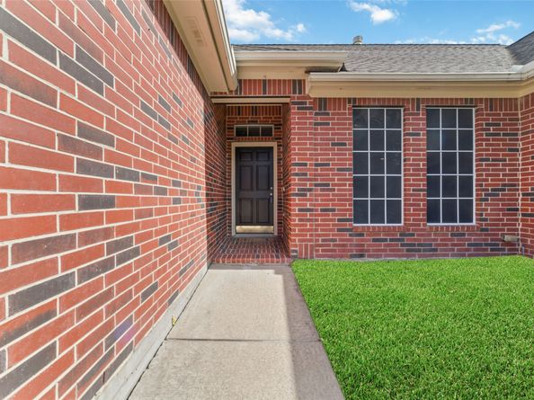 6511 Mesa Vista Court, Houston TX 77083