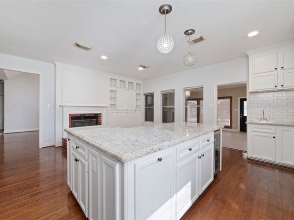 6511 Mesa Vista Court, Houston TX 77083