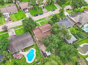 14018 Duncannon Drive, Houston TX 77015