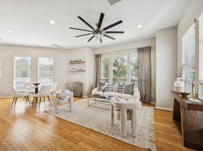 2607 Link Road, Houston TX 77009