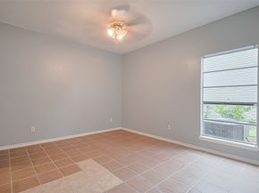 9707 Richmond Avenue 103, Houston TX 77042