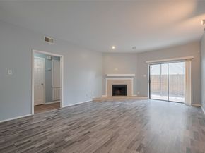 9707 Richmond Avenue 103, Houston TX 77042