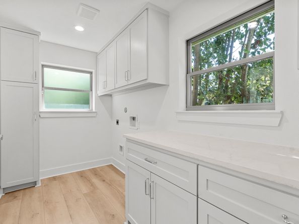 1726 Maux Dr Drive, Houston TX 77043