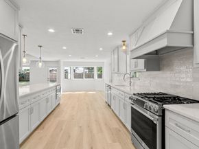 1726 Maux Dr Drive, Houston TX 77043