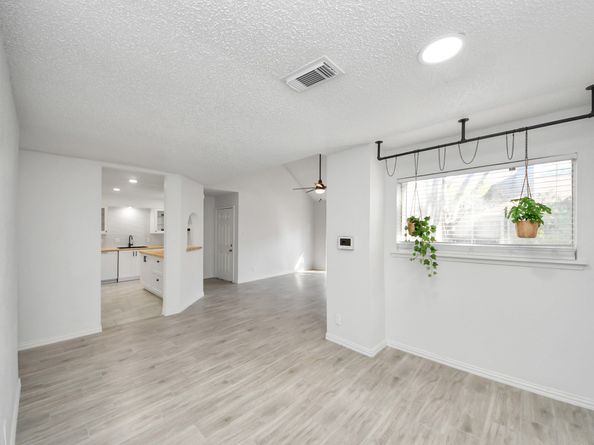 6601 Sands Point Drive 47, Houston TX 77074