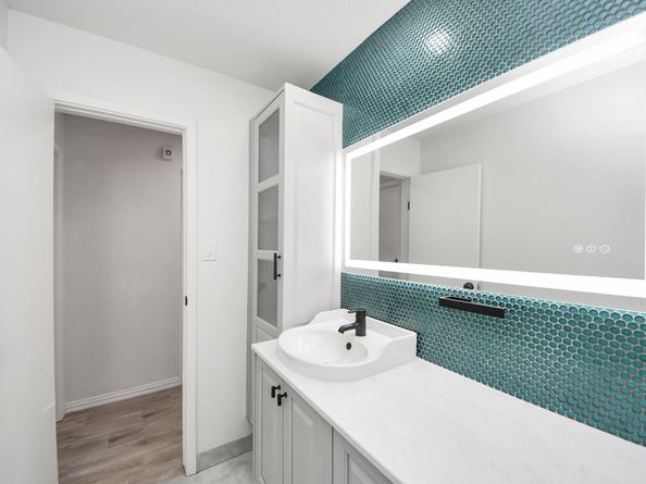 6601 Sands Point Drive 47, Houston TX 77074