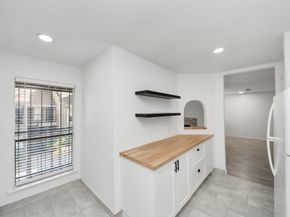 6601 Sands Point Drive 47, Houston TX 77074