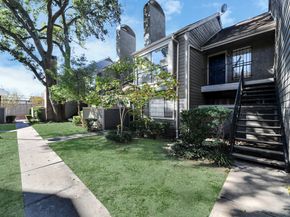 6601 Sands Point Drive 47, Houston TX 77074