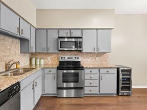 1556 Prairie Grove Drive, Houston TX 77077