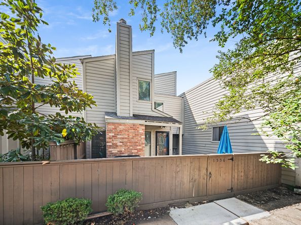 1556 Prairie Grove Drive, Houston TX 77077