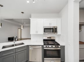 9720 Garcroft Street, Houston TX 77029