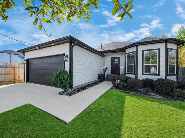 9720 Garcroft Street, Houston TX 77029