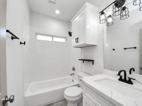 9720 Garcroft Street, Houston TX 77029