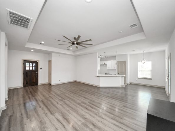 9720 Garcroft Street, Houston TX 77029