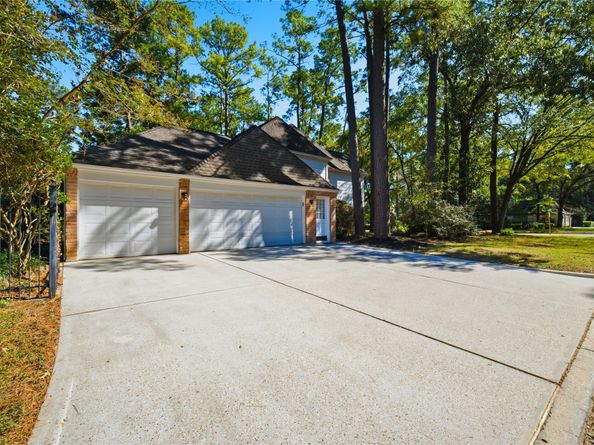 11410 Rothglen Street, Houston TX 77070