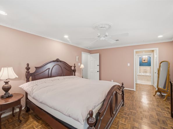 11410 Rothglen Street, Houston TX 77070