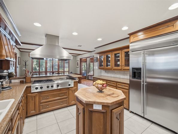 11410 Rothglen Street, Houston TX 77070