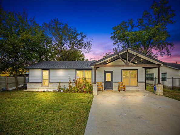 9107 Lake Park Drive, Houston TX 77078