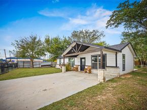 9107 Lake Park Drive, Houston TX 77078