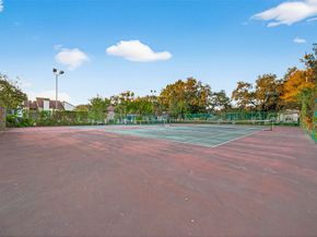 10053 Westpark Drive 289, Houston TX 77042