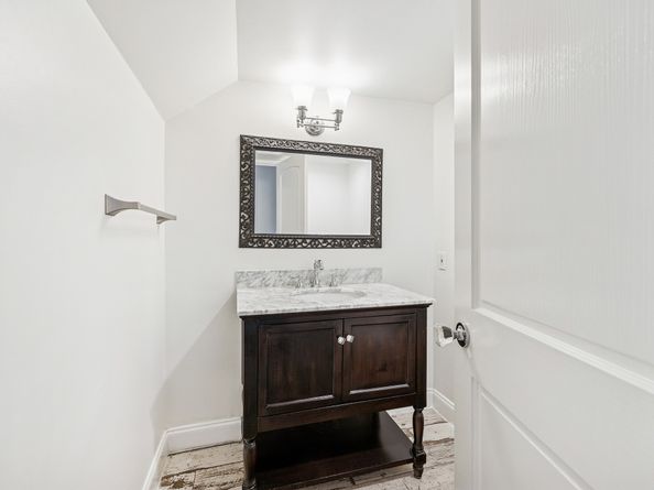 854 Augusta Drive 854, Houston TX 77057