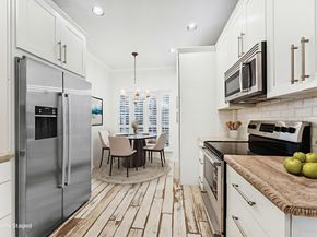 854 Augusta Drive 854, Houston TX 77057