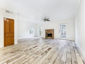 854 Augusta Drive 854, Houston TX 77057