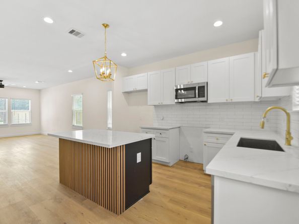 7958 Henson Street A and B, Houston TX 77028