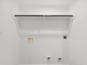 7958 Henson Street A and B, Houston TX 77028